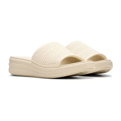 Clarks Of England Clarks Cloudsteppers Womens Drift Twist Wedge Sandals In White