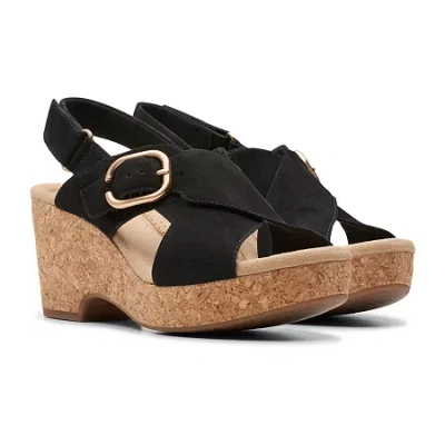 Clarks Of England Clarks Womens Giselle Dove Wedge Sandals In Black