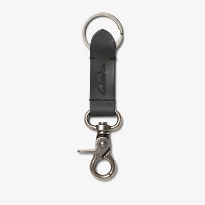 Clarks Oiled Leather Key Fob In Black
