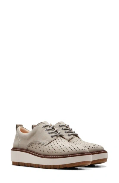 Clarks Orianna Move In Beige