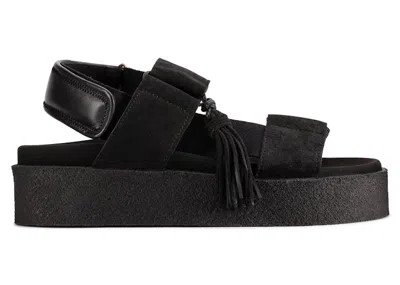 Pre-owned Clarks Originals Crepe Sandal (women's) Sneakers In Black