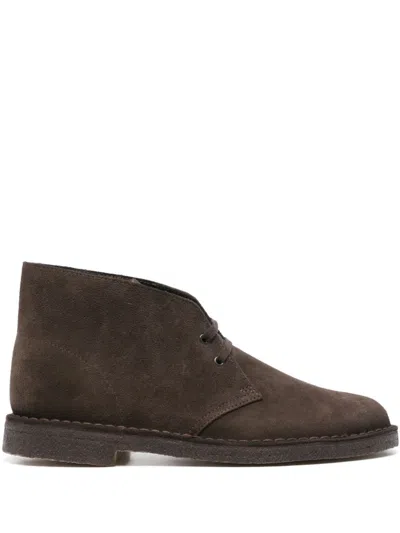 Clarks Originals Desert Suede Boots In 褐色