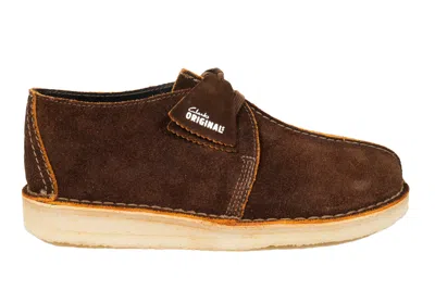 Clarks Originals Desert Trek Shoe Brown Chestnut Suede In Green