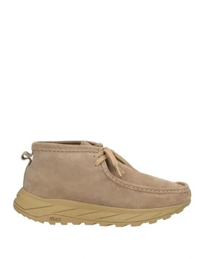 Clarks Originals Man Ankle Boots Sand Size 8 Leather