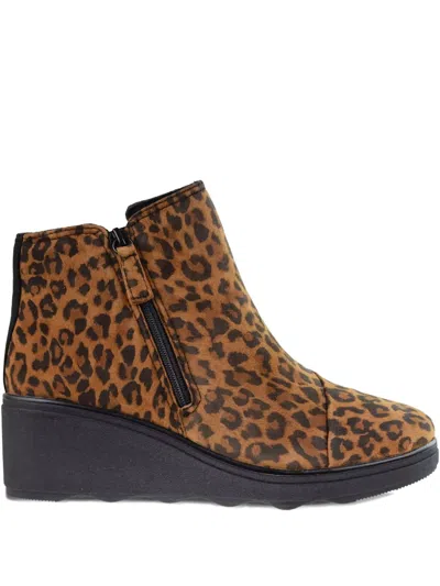 Clarks Originals Mazy Eastham Zip Leopard Print Boots In Brown