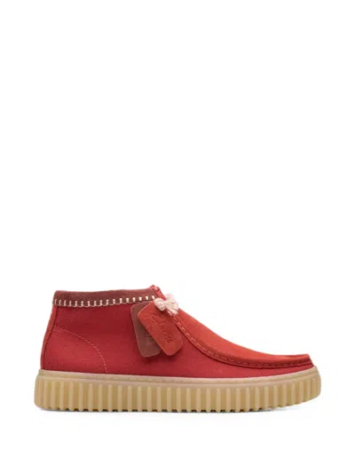 Clarks Originals Torhill Hi Desert Boots In Red