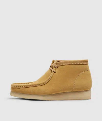 Clarks Originals Wallabee Boot In Brown