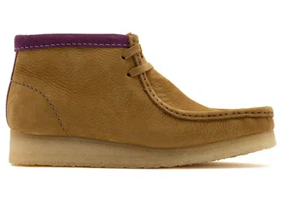 Pre-owned Clarks Originals Wallabee Boot (women's) Sneakers In Oakmoss/brown