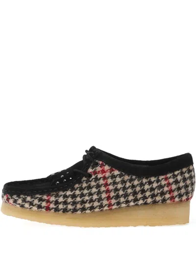 Clarks Originals Wallabee Derby Shoes In Neutral