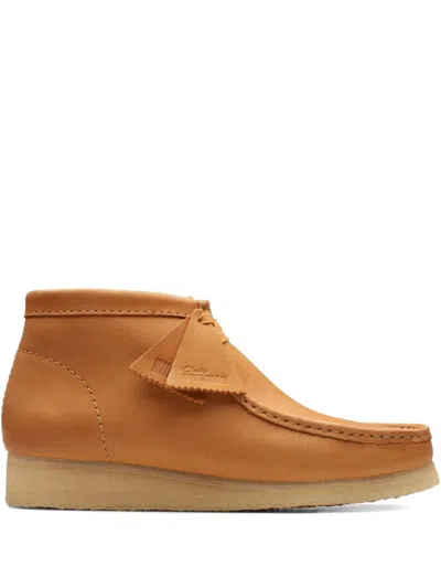 Clarks Originals Wallabee Leather Lace-up Boots In Brown