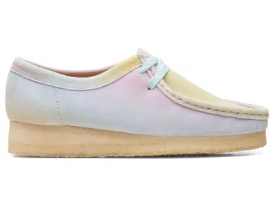 Pre-owned Clarks Originals Wallabee (women's) Sneakers In White/blue