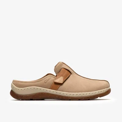 Clarks Orlene Clog In Sand