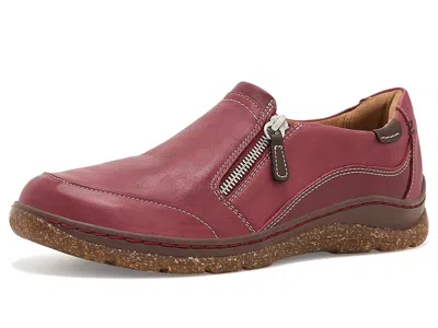 Clarks Orlene Eve Women's Dress Flat Shoes Dark Red Leather: 9.5 C - Wide