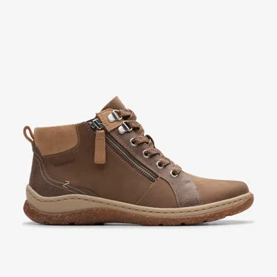 Clarks Orlene Top Waterproof In Brown