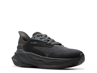 Clarks Pace Sneaker In Black