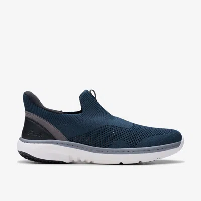 Clarks Pro Free In Blue