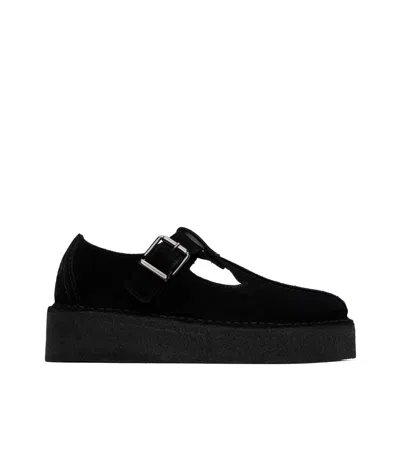 Clarks Round Toe Flats In Black