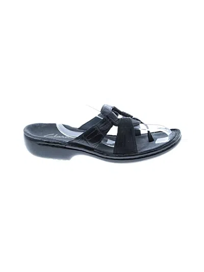 Pre-owned Clarks Sandals In Black