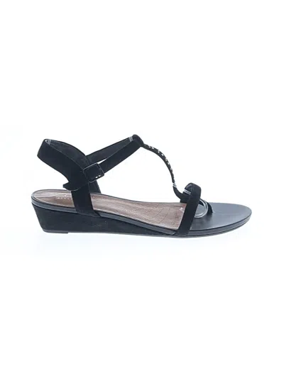 Pre-owned Clarks Sandals In Black
