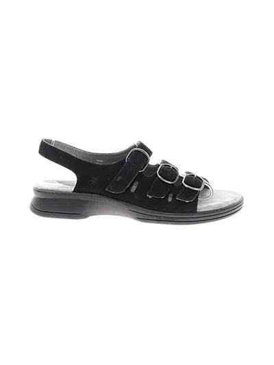 Pre-owned Clarks Sandals In Black