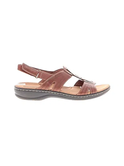Pre-owned Clarks Sandals In Brown
