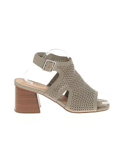 Pre-owned Clarks Sandals In Gray