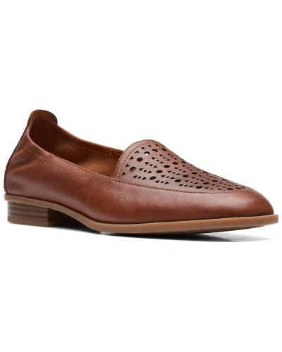 Clarks Sarafyna Sky Leather Flat In Brown