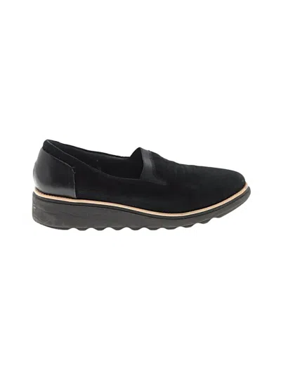 Pre-owned Clarks Sneakers In Black