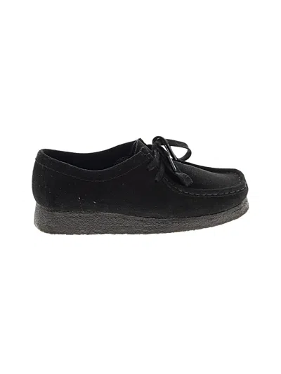 Pre-owned Clarks Sneakers In Black