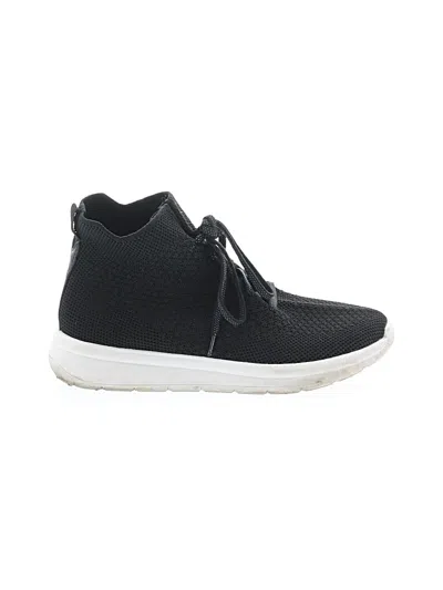 Pre-owned Clarks Sneakers In Black