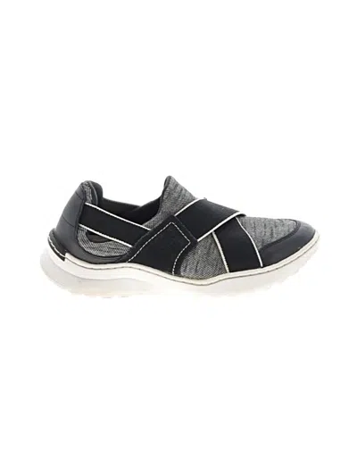 Pre-owned Clarks Sneakers In Black