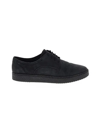 Pre-owned Clarks Sneakers In Black