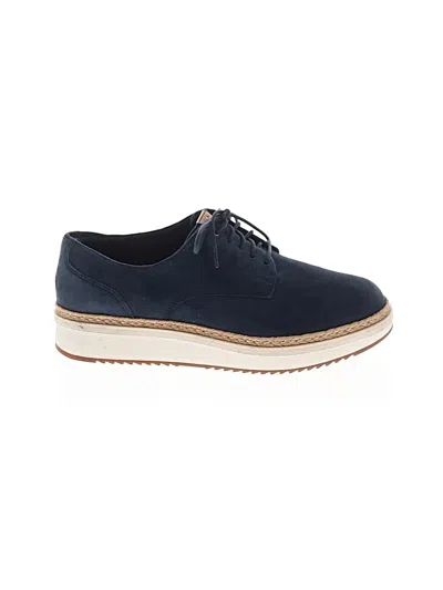 Pre-owned Clarks Sneakers In Blue