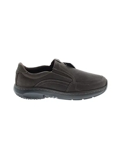 Pre-owned Clarks Sneakers In Brown