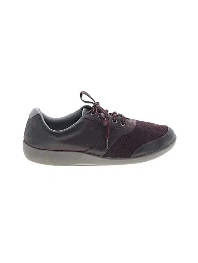 Pre-owned Clarks Sneakers In Burgundy