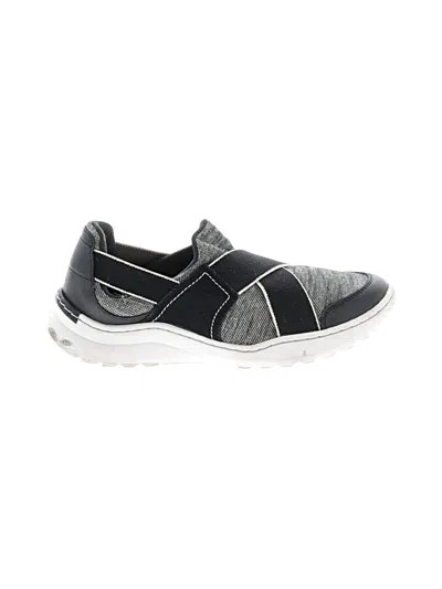 Pre-owned Clarks Sneakers In Gray