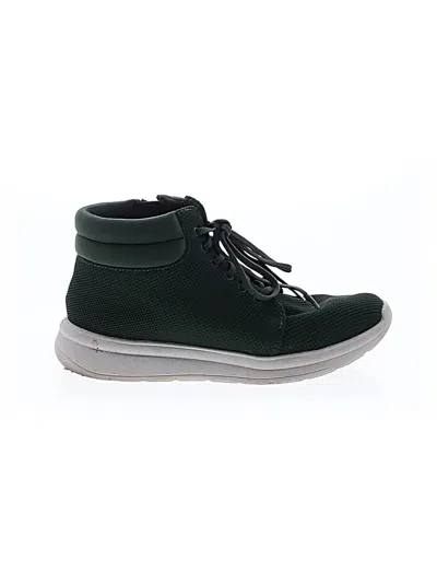 Pre-owned Clarks Sneakers In Green