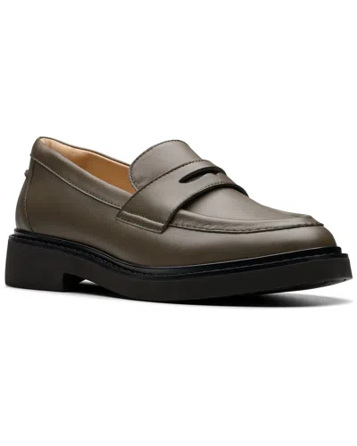 Clarks Splend Edge Leather Flat In Green