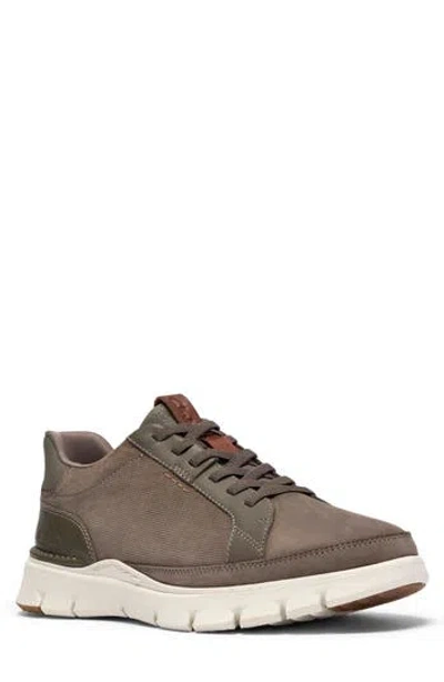 Clarks ® Step 365 Lace Sneaker In Gray