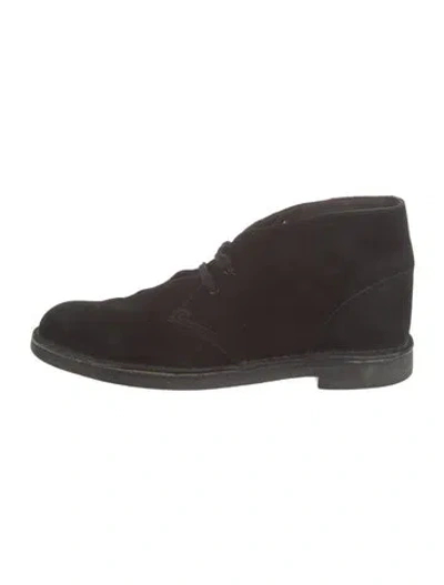 Pre-owned Clarks Suede Boots In Black