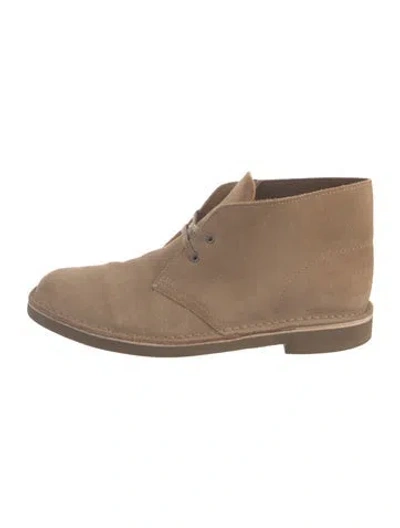 Pre-owned Clarks Suede Boots In Neutrals