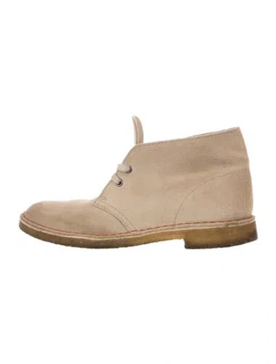 Pre-owned Clarks Suede Lace-up Boots In Neutral