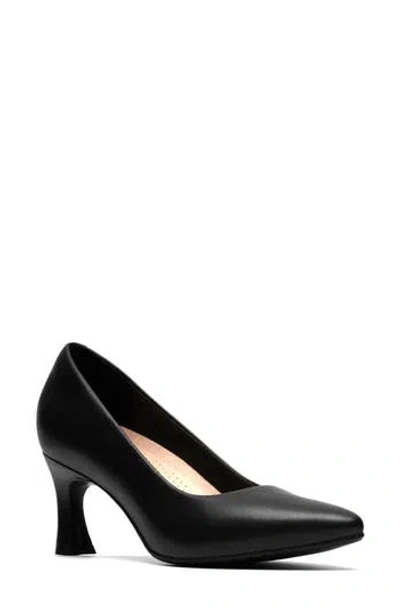 Clarks Wide Width Kataleyna Gem Pump In Black