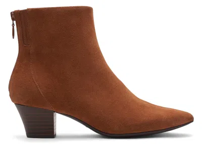 Pre-owned Clarks Teresa Boot Suede (women's) Sneakers In Dark Tan In Brown
