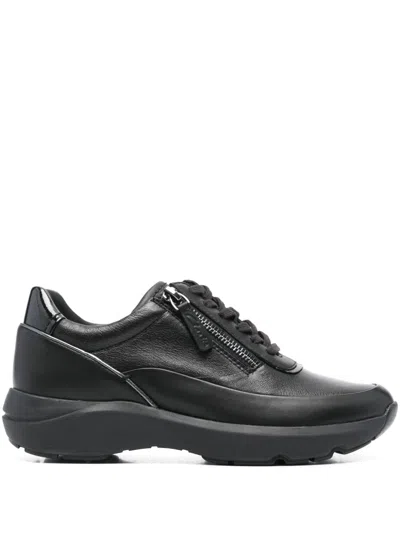 Clarks Tivoli Sneakers In Black