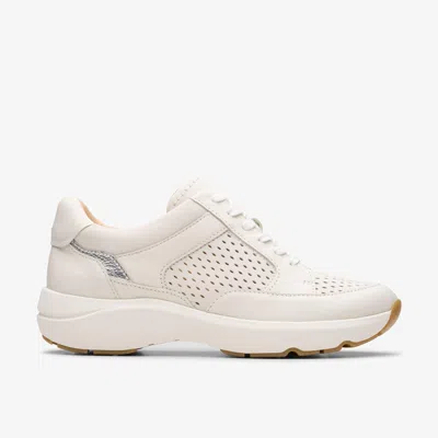Clarks Tivoli Walk In White