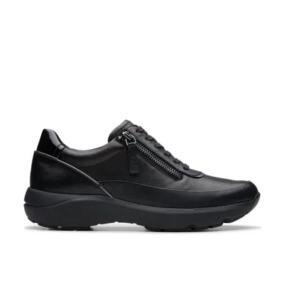 Clarks Tivoli Zip In Black Leather