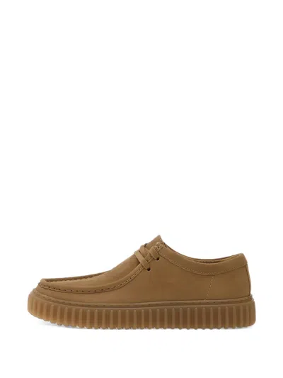Clarks Torhill Lo Derby Shoes In Brown