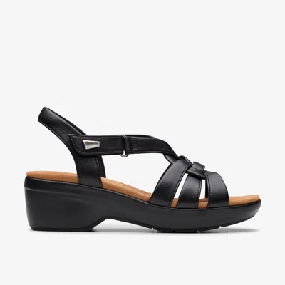 Clarks Tuleah Cross In Black