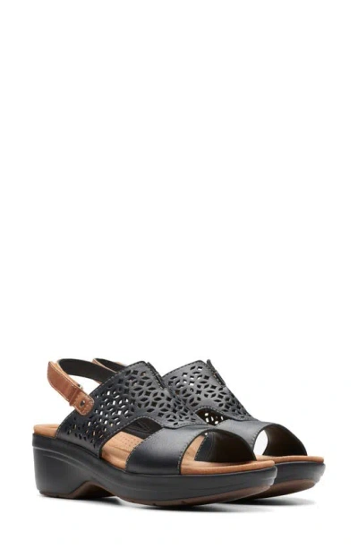 Clarks Tuleah Sun Platform Sandal In Black Leather